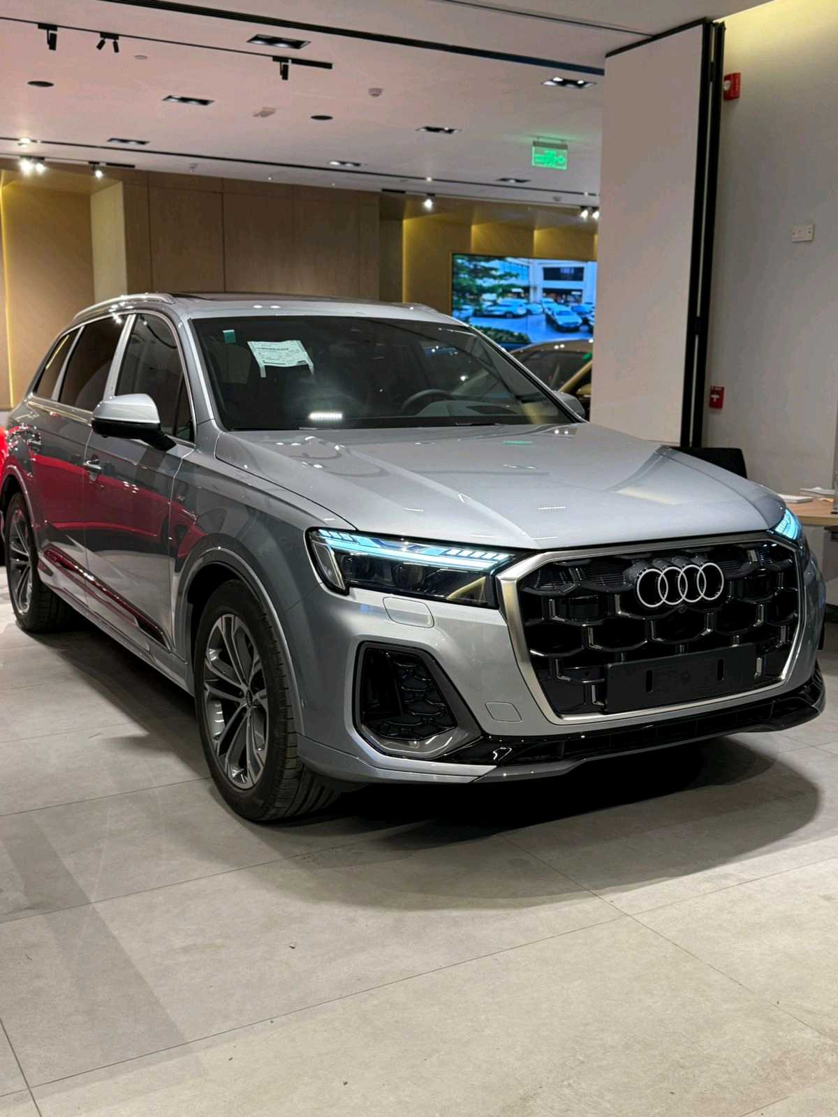 Audi Q7 2025