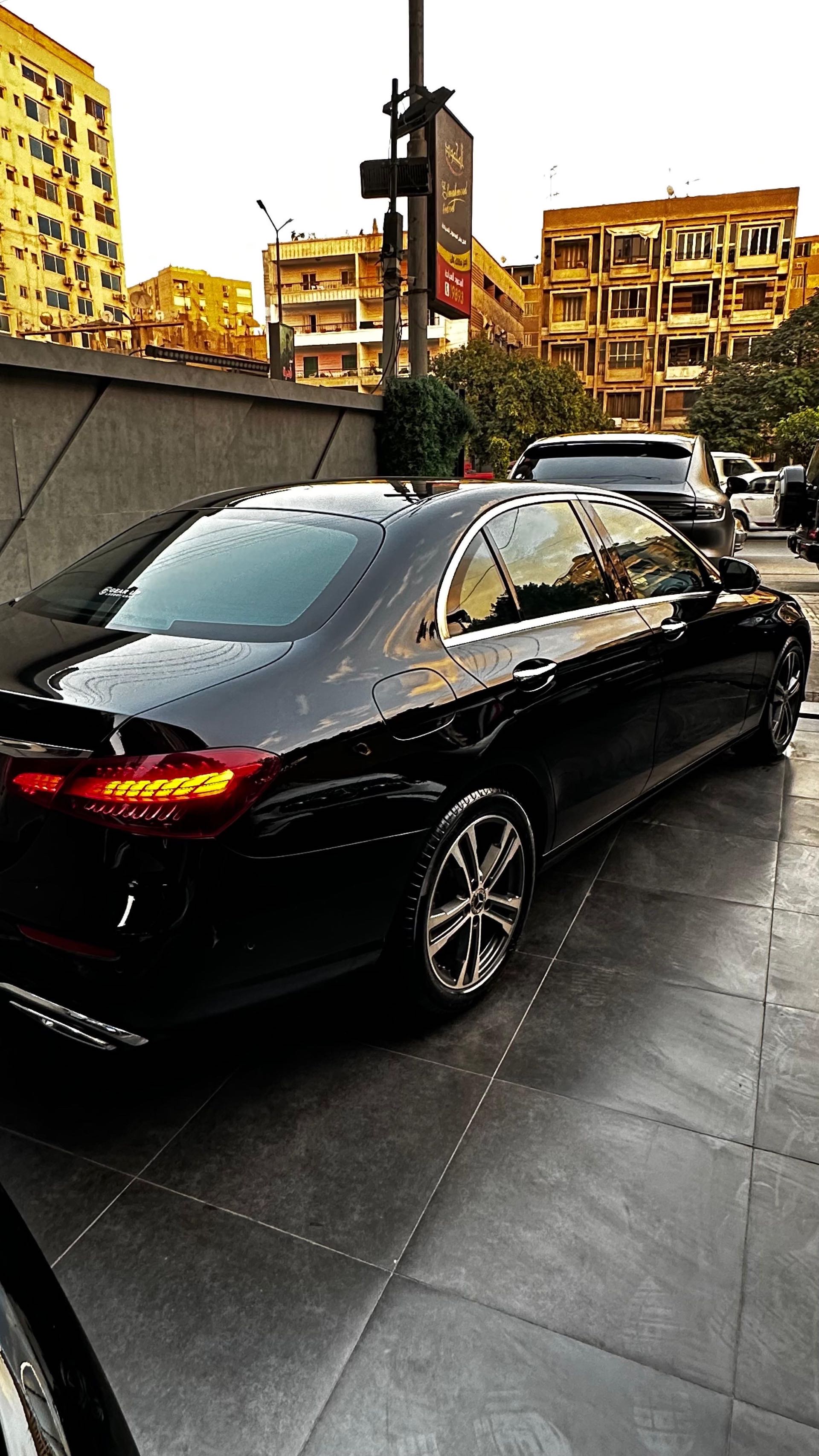 مرسيدس بنز E Class 2021