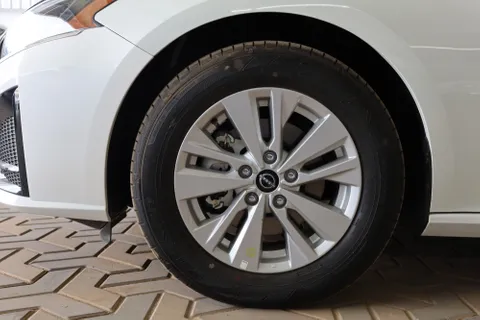 New Nissan Altima 2.5 S 2023
