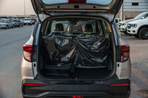 Discover undefined undefined Exterior Interior Images.Find all aspects and details of cars.