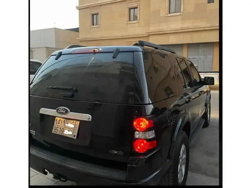 Ford Explorer 2010