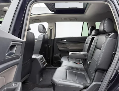Volkswagen Teramont 3.6L Comfortline AWD 2022