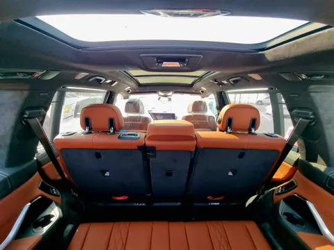 New BMW X7 M60i 2025