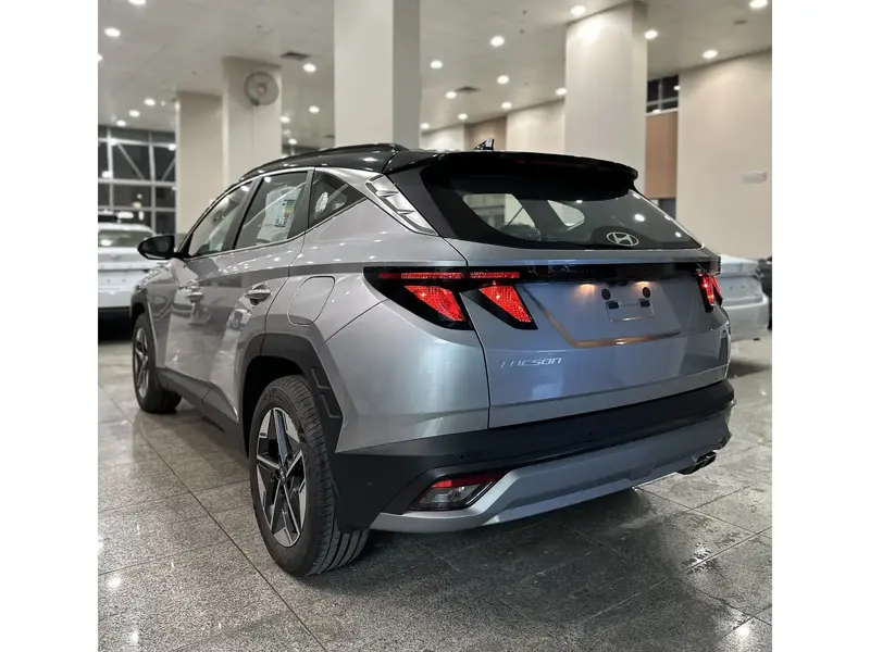 Discover undefined undefined Exterior Interior Images.Find all aspects and details of cars.