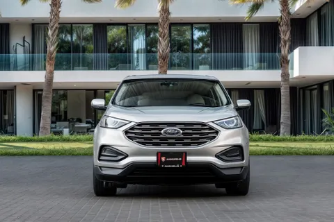 Discover undefined undefined Exterior Interior Images.Find all aspects and details of cars.
