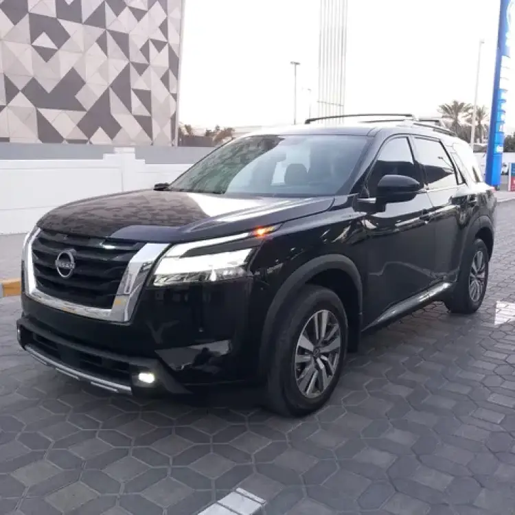 nissan pathfinder image Nissan Pathfinder SV 4WD 2022