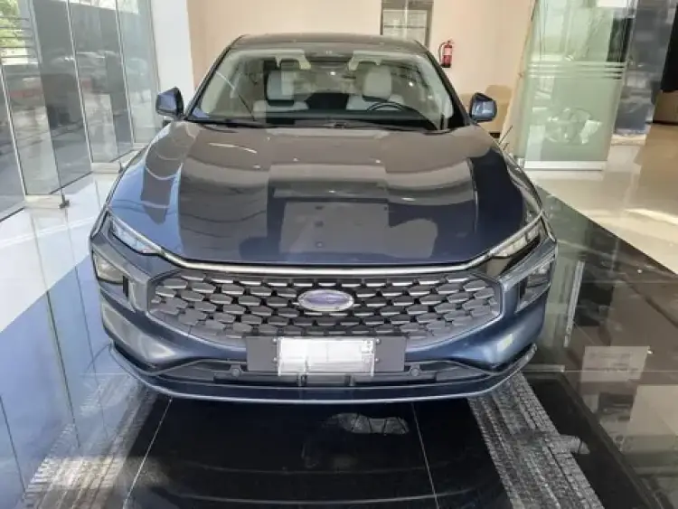 ford ford-taurus image Ford Taurus 2023