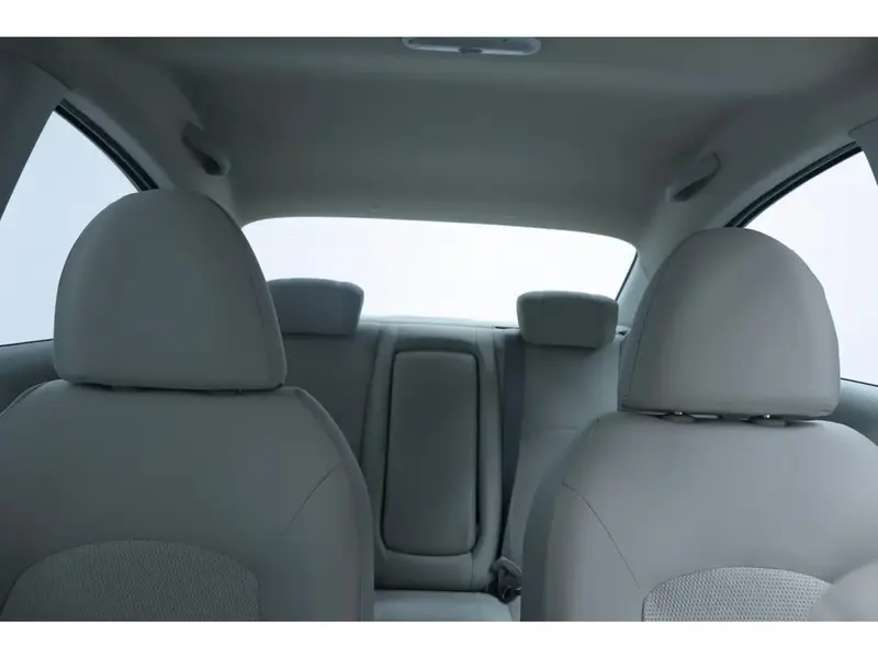 Nissan Sunny 2024