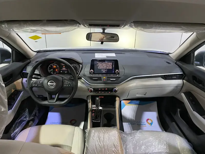 Nissan Altima 2024