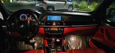 BMW X6 M Competition 4.4T xDrive 2011