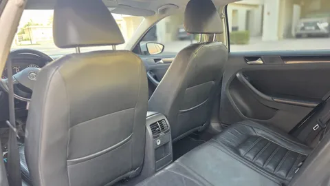 Volkswagen Jetta 2.0 SEL 2015