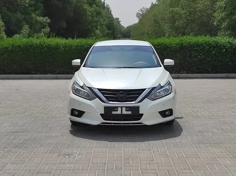 Nissan Altima 2.5 SV 2018