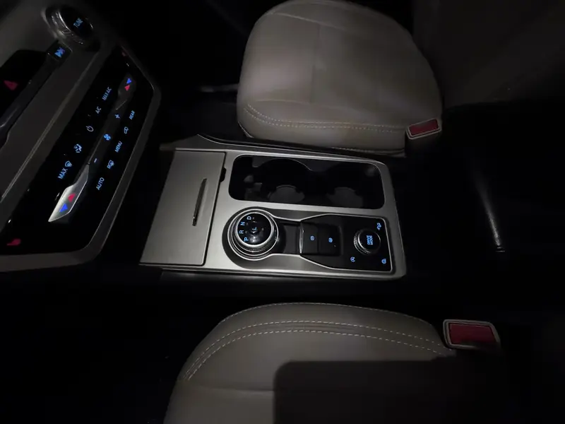 Ford Explorer 2021