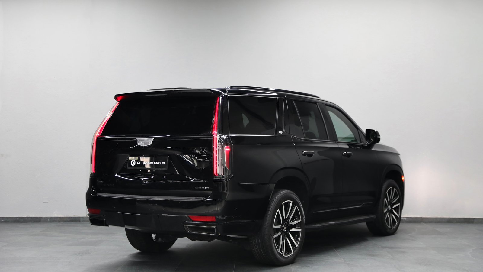 Escalade | 3.0L Diesel | 7 Seater | 2 Years Warranty | Free Insurance and Registration