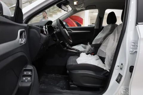 New MG ZS 1.5L STD 2023
