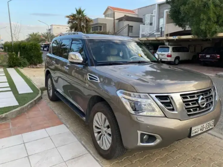 nissan nissan-patrol image Nissan Patrol 5.6L LE Platinum 2016