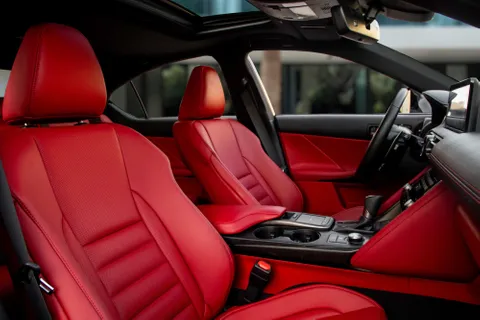 Discover undefined undefined Exterior Interior Images.Find all aspects and details of cars.