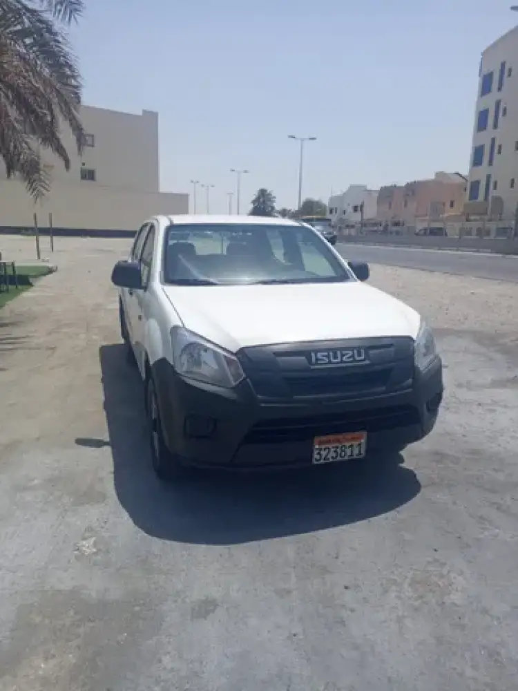 isuzu isuzu-dmax image Isuzu D-MAX 2.5D Single Cab 2WD (M/T) 2020