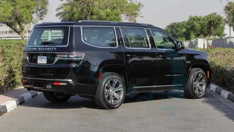 New Jeep Grand Wagoneer 3.0T 4WD	 2024