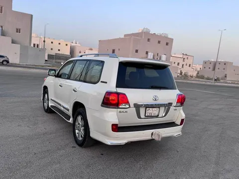 Discover undefined undefined Exterior Interior Images.Find all aspects and details of cars.