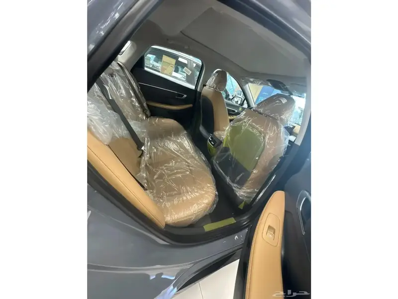 Discover undefined undefined Exterior Interior Images.Find all aspects and details of cars.