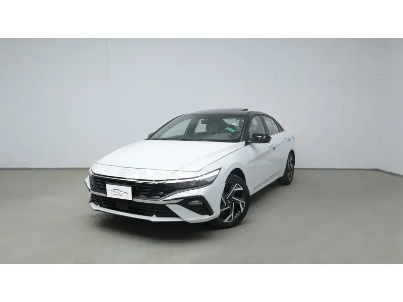 Discover undefined undefined Exterior Interior Images.Find all aspects and details of cars.
