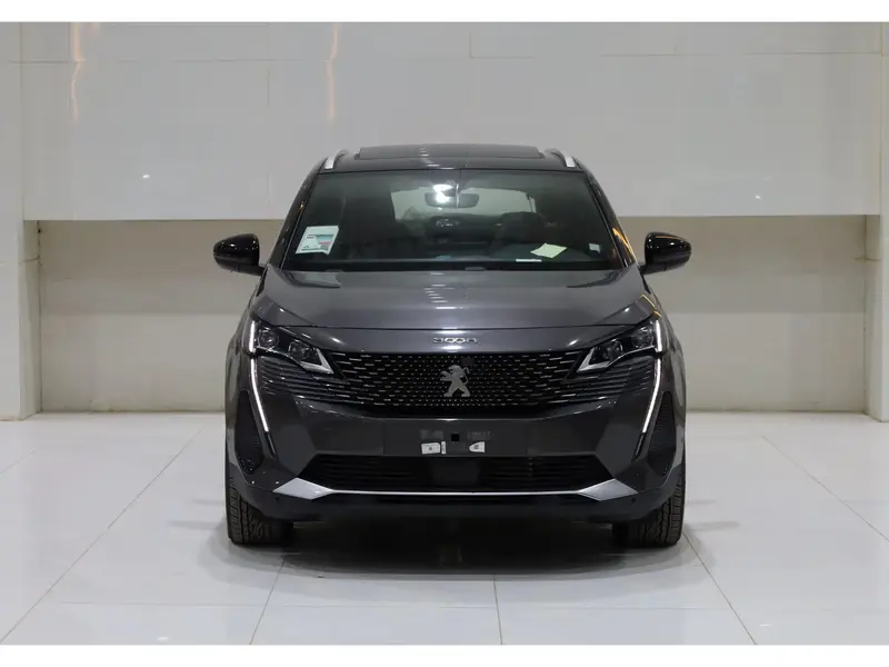 Discover undefined undefined Exterior Interior Images.Find all aspects and details of cars.