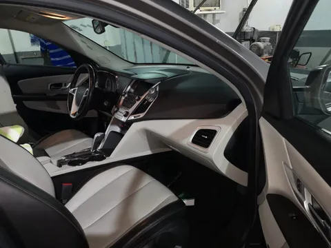 Discover undefined undefined Exterior Interior Images.Find all aspects and details of cars.