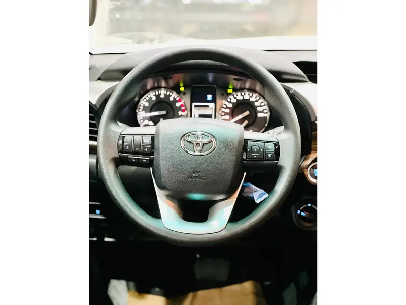 Toyota Hilux 2025