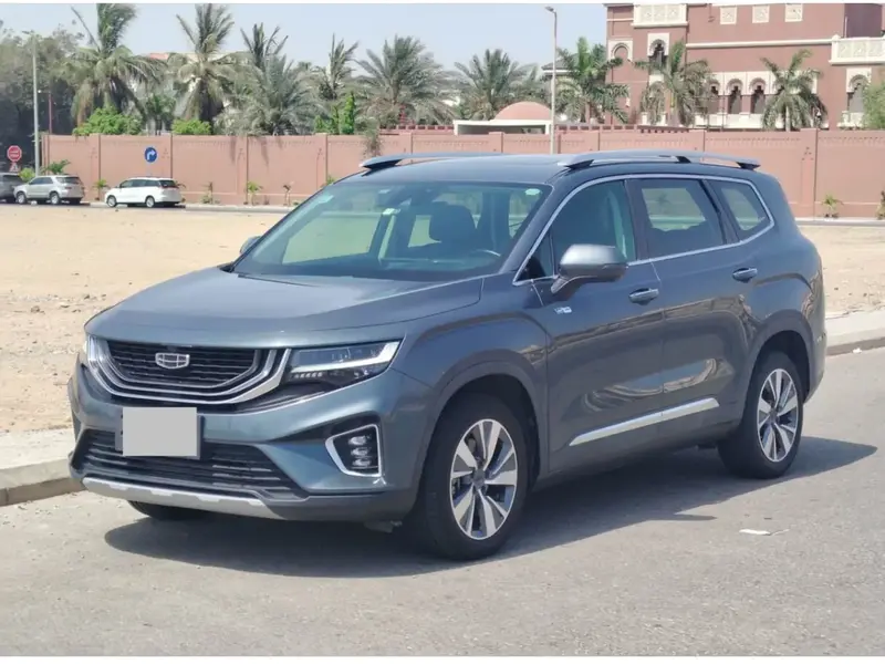 Geely Okavango 2022