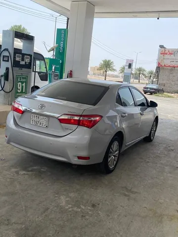 Toyota Corolla  1.6 Limited 2015
