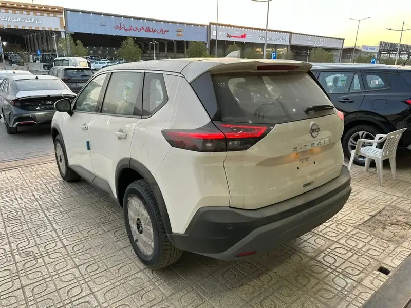 Nissan X-Trail 2025