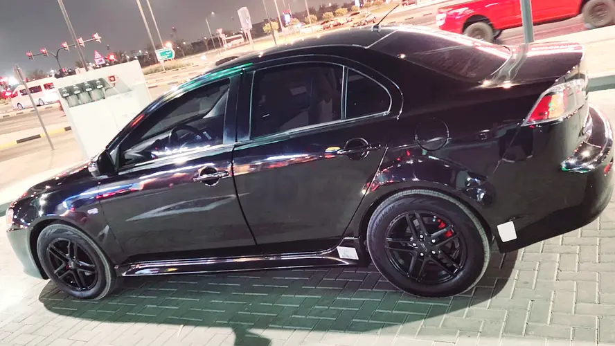 ميتسوبيشي لانسر 2016