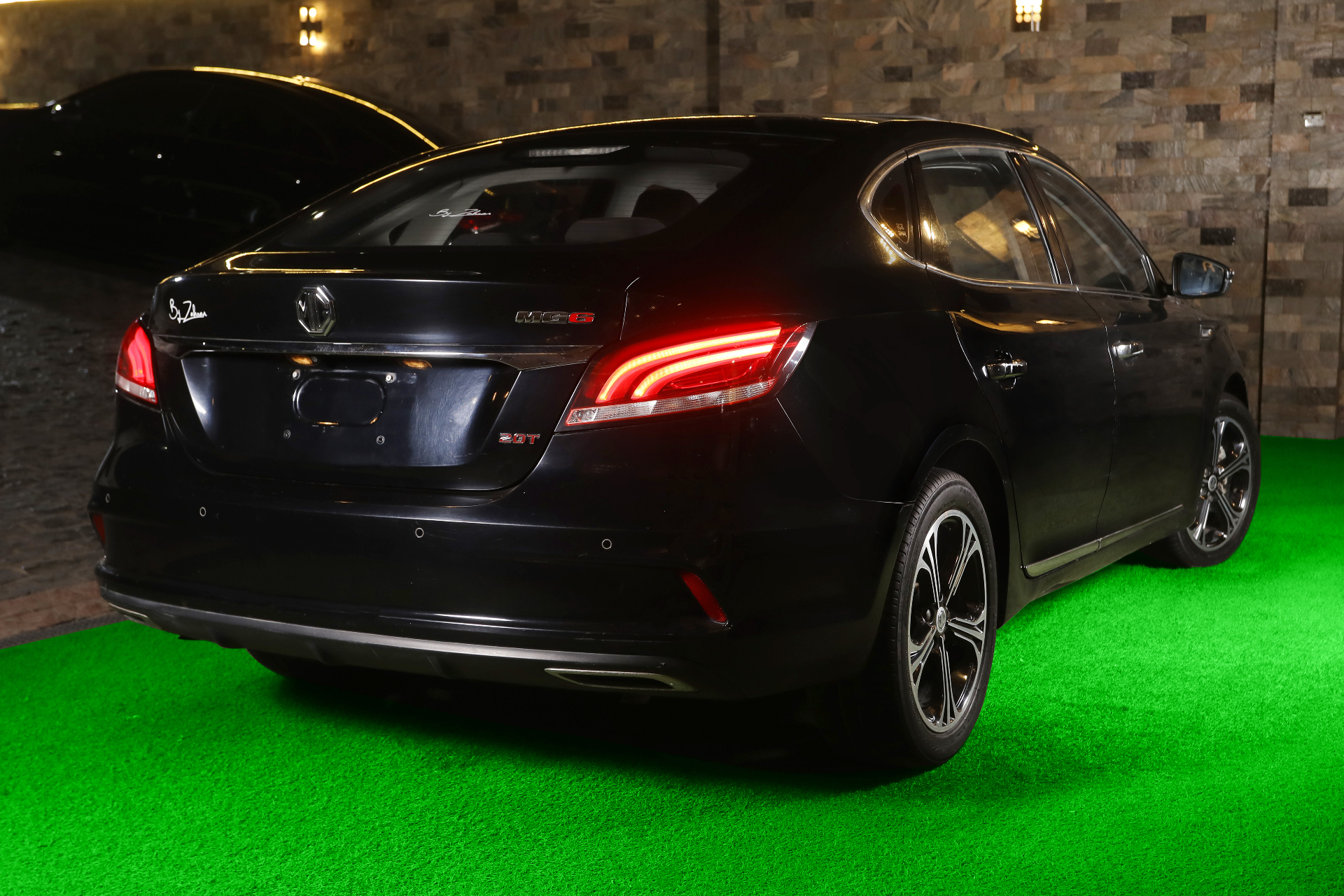 MG 6 2021