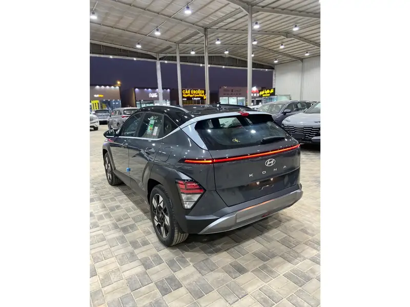 Hyundai Kona 2025