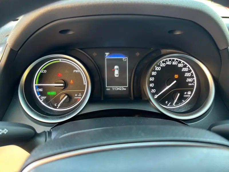 Toyota Camry 2023