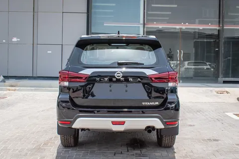 Discover undefined undefined Exterior Interior Images.Find all aspects and details of cars.