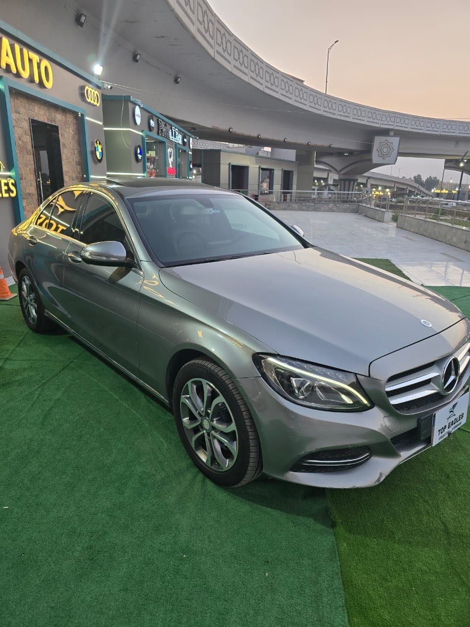 مرسيدس بنز C Class 2015