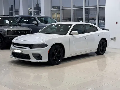 Dodge Charger SE 2016