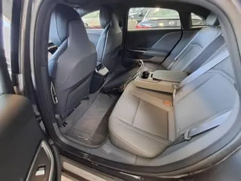 Discover undefined undefined Exterior Interior Images.Find all aspects and details of cars.