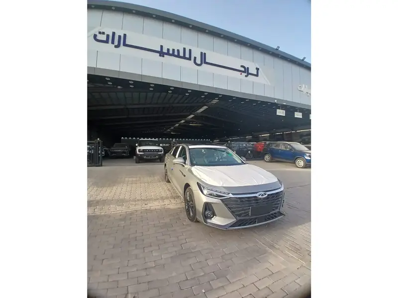 Chery Arrizo 8 Pro 2025