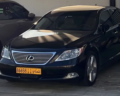 Discover undefined undefined Exterior Interior Images.Find all aspects and details of cars.