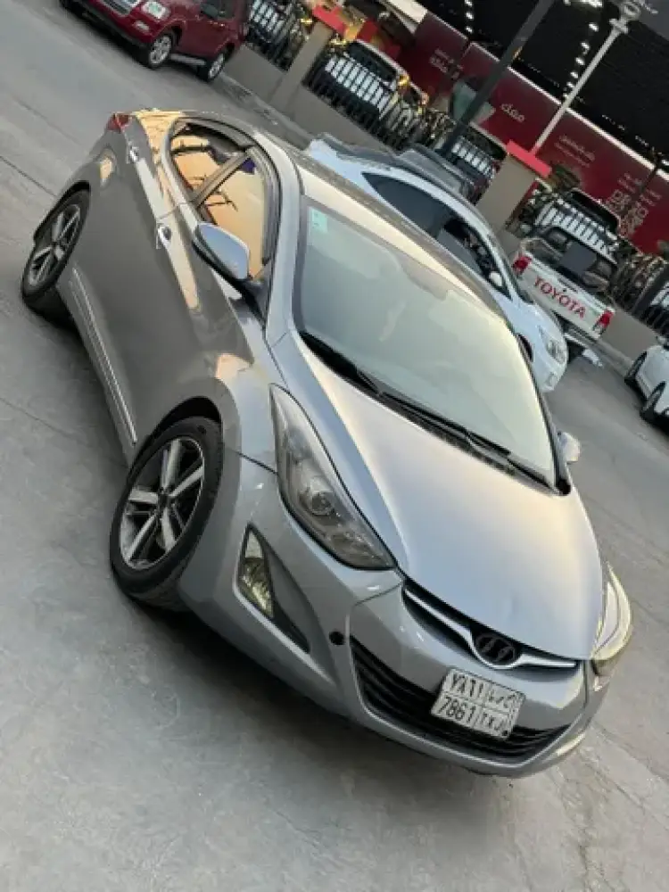 hyundai hyundai-elantra image Hyundai Elantra 2015