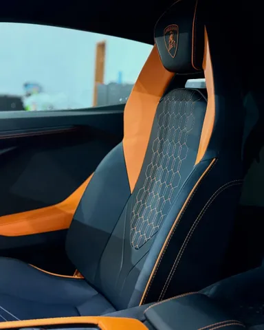 New Lamborghini Revuelto 6.5T V12 HPEV 2024