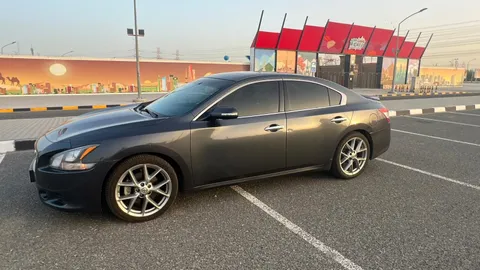 Nissan Maxima 3.5L SR2 2011