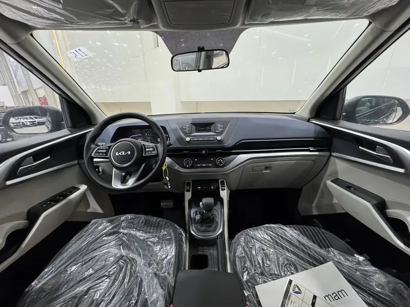 KIA Carens 2024