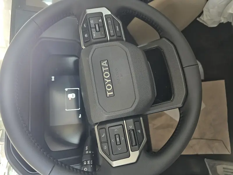 Toyota Prado 2025
