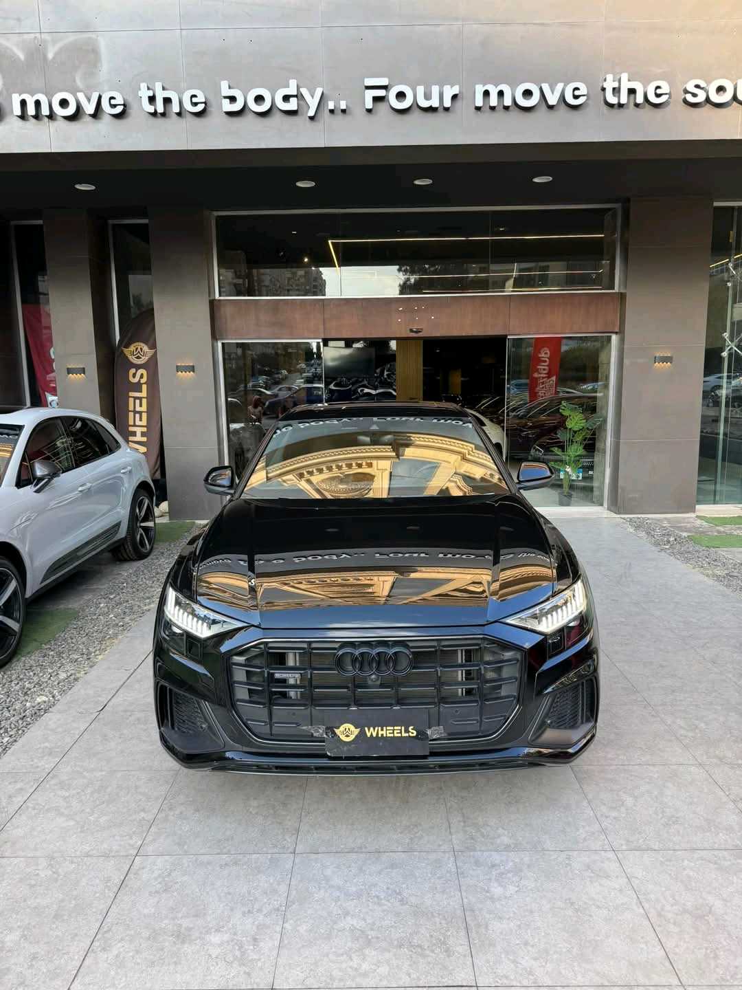 Audi Q8 2023