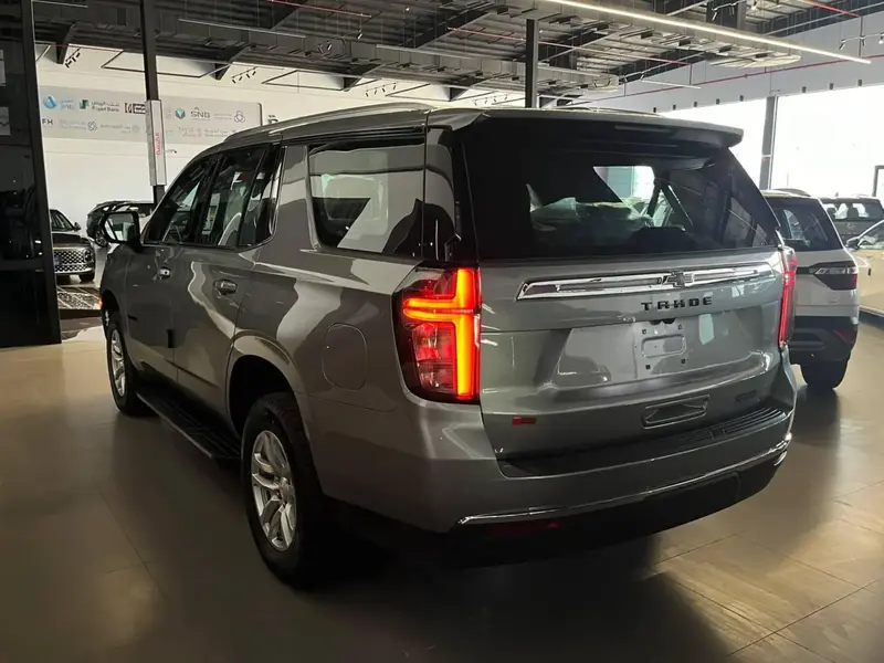 Discover undefined undefined Exterior Interior Images.Find all aspects and details of cars.