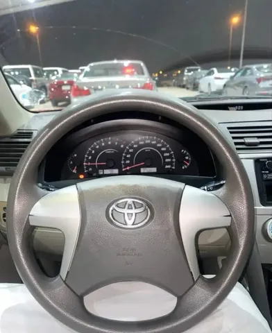Toyota Camry 2011
